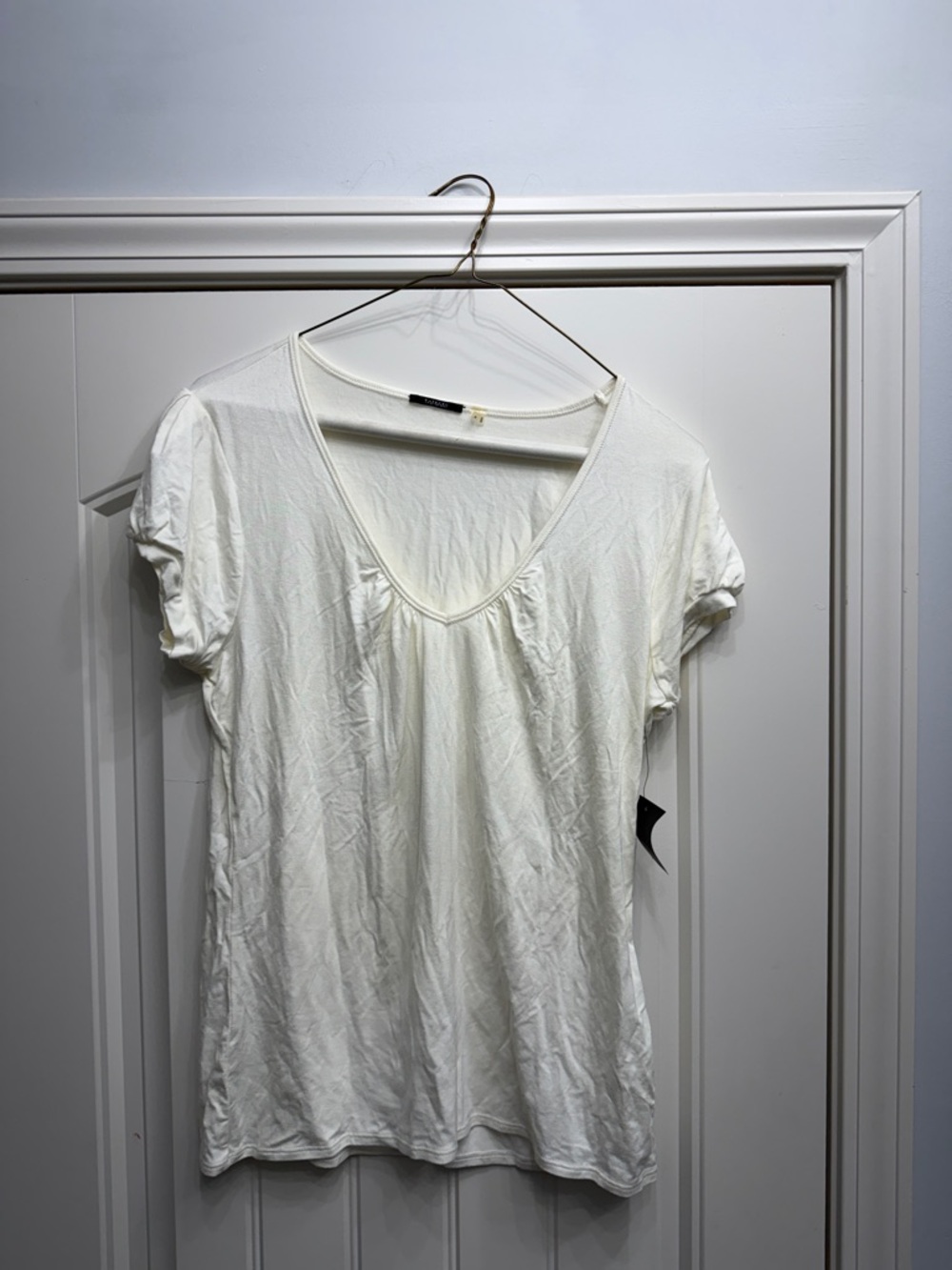 Classic Women's Scoop Neck Tee - white